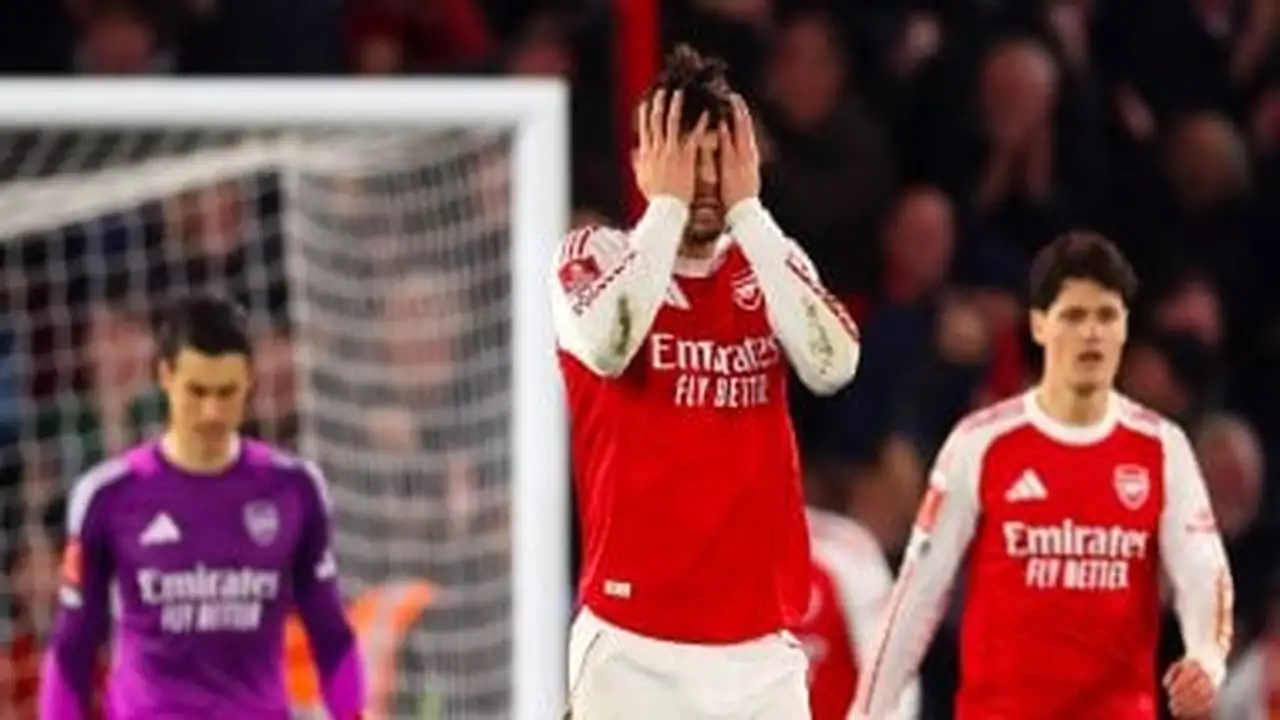 ساوثهامبتون ضد آرسنال.. الجانرز يفقد بطولتين خلال أسبوعين ويبدد حلم الثلاثية.